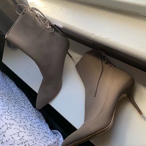 Beige/brown/taupe Zara Booties